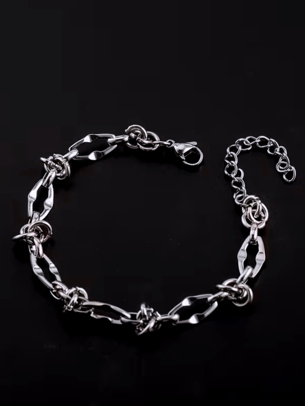 New -Sleek & Stylish -Stainless Steel Chain Link Style Bracelet